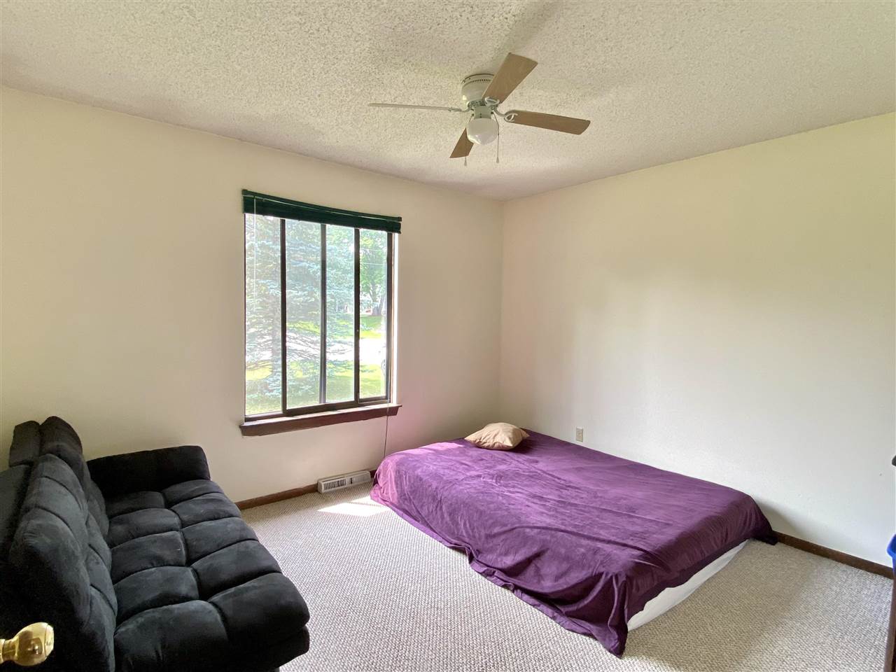 1627 Pine Tree Road Grawn, MI 49637 - Photo 20 of 53 1890310-19.JPG