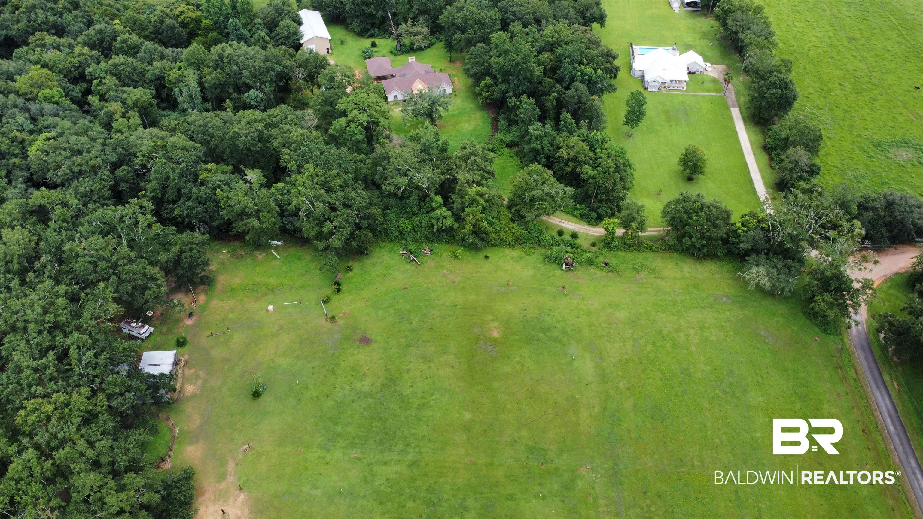 18485 Kendrick Road Robertsdale, AL 36567 - Photo 8 of 17