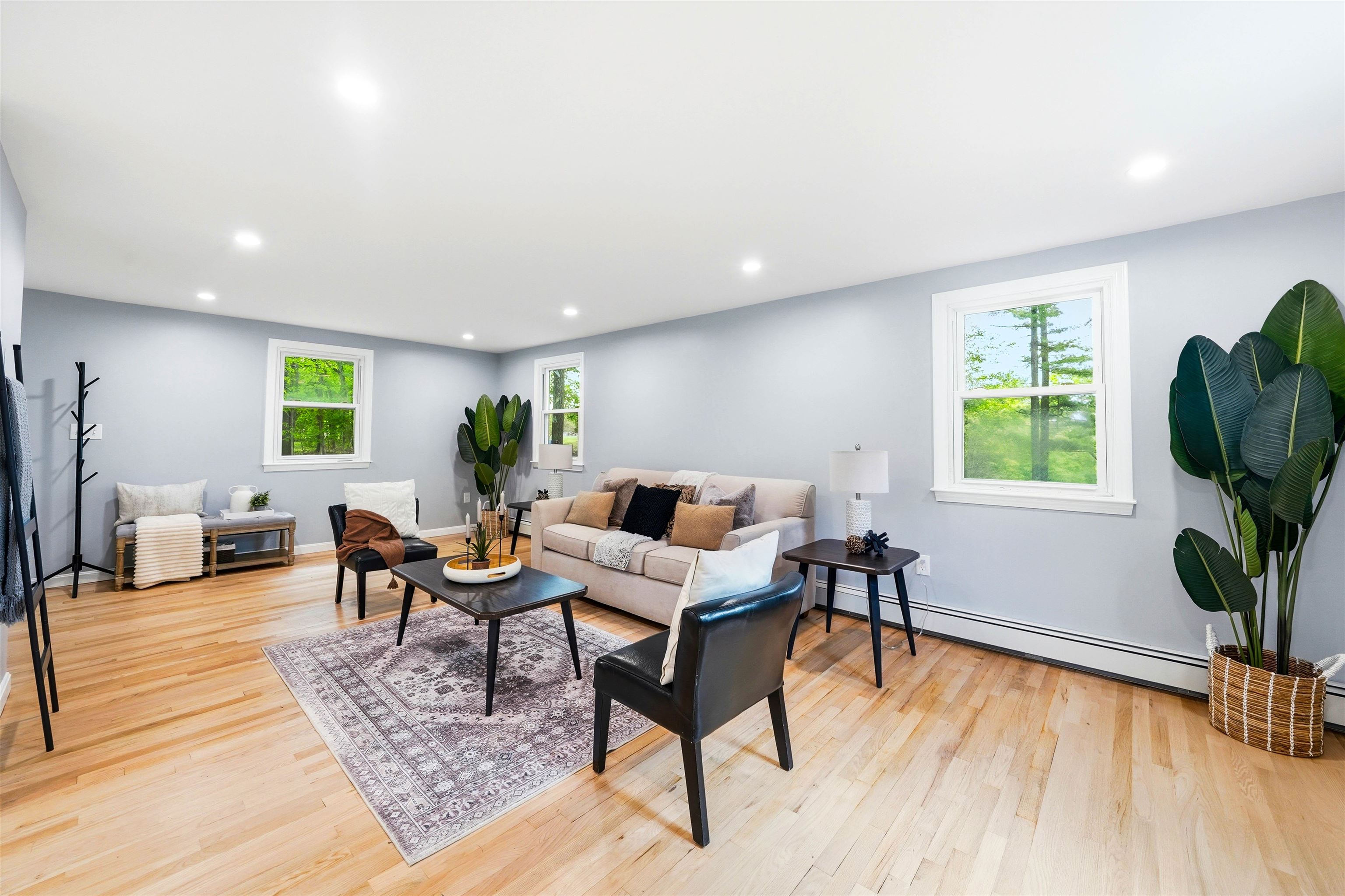 27 Gilcreast Road Londonderry, NH 03053 - Photo 4 of 40