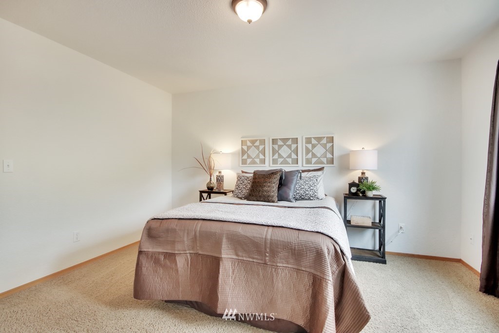 18411 Paulson Street Southwest Rochester, WA 98579 - Photo 13 of 23