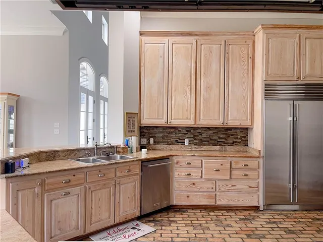 $1,550,000 | 13059 Royal Oak Drive, Hammond, LA 70403