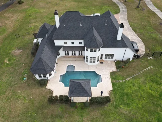 $1,550,000 | 13059 Royal Oak Drive, Hammond, LA 70403