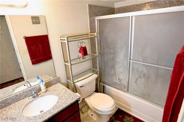 $157,500 | 2451 North Rainbow Boulevard, Unit 1020, Las Vegas, NV 89108