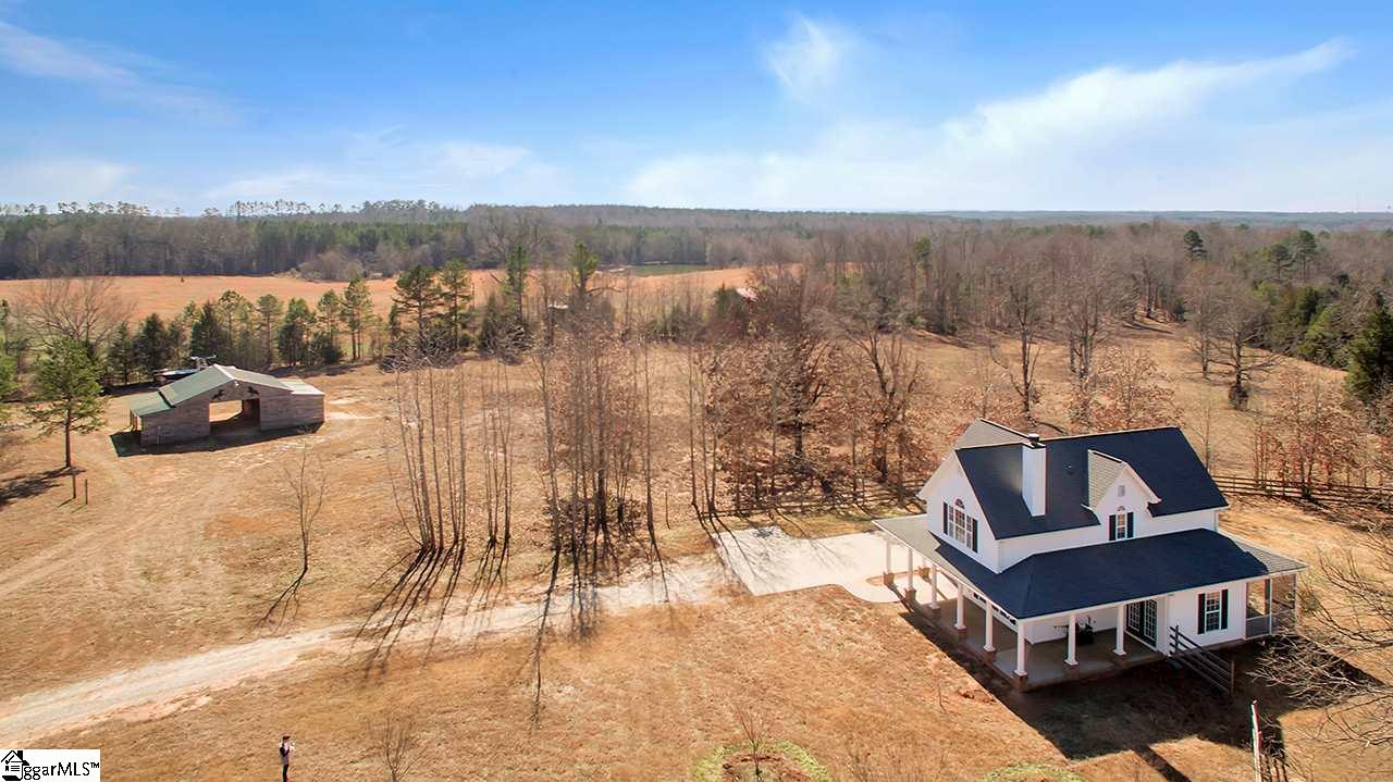 6360 Cross Anchor Road Enoree, SC 29335 - Photo 9 of 33 Gallery Image 9