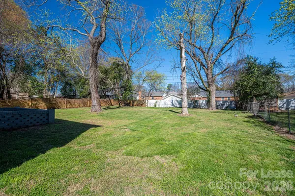 $2,250 | 7028 Mapleridge Drive, Charlotte, NC 28210