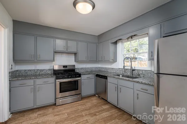 $2,250 | 7028 Mapleridge Drive, Charlotte, NC 28210