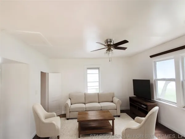 $33,249 | 619 North Dunbar Street, Electra, TX 76360