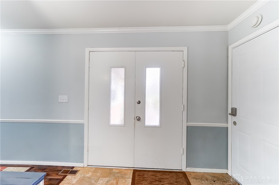 2402 East Rahn Road Dayton, OH 45440 - Photo 9 of 49 Gallery Image 9