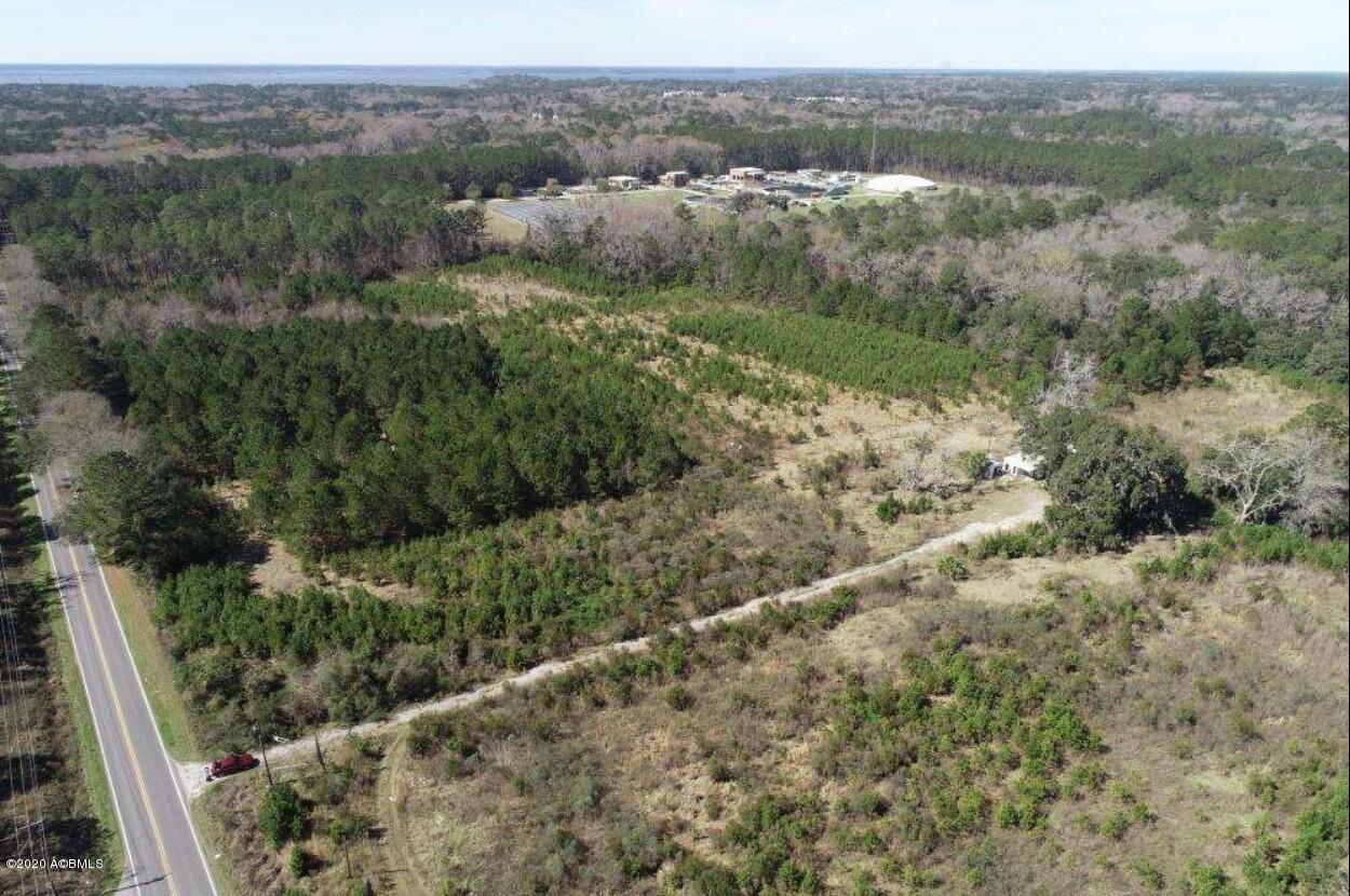 32 Grober Hl Road Port Royal, SC 29906 - Photo 1 of 18 5e161583