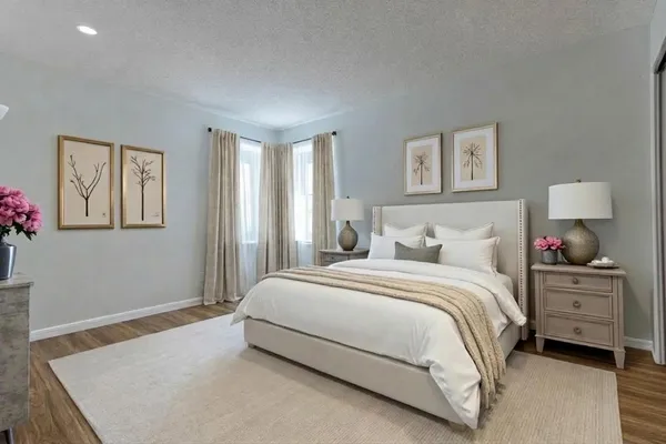 $415,000 | 356 Redwing Drive, Deerfield, IL 60015