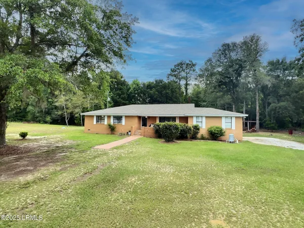 $450,000 | 532 Stokes Bluff Road, Garnett, SC 29922