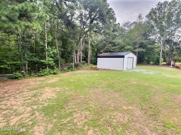 $450,000 | 532 Stokes Bluff Road, Garnett, SC 29922