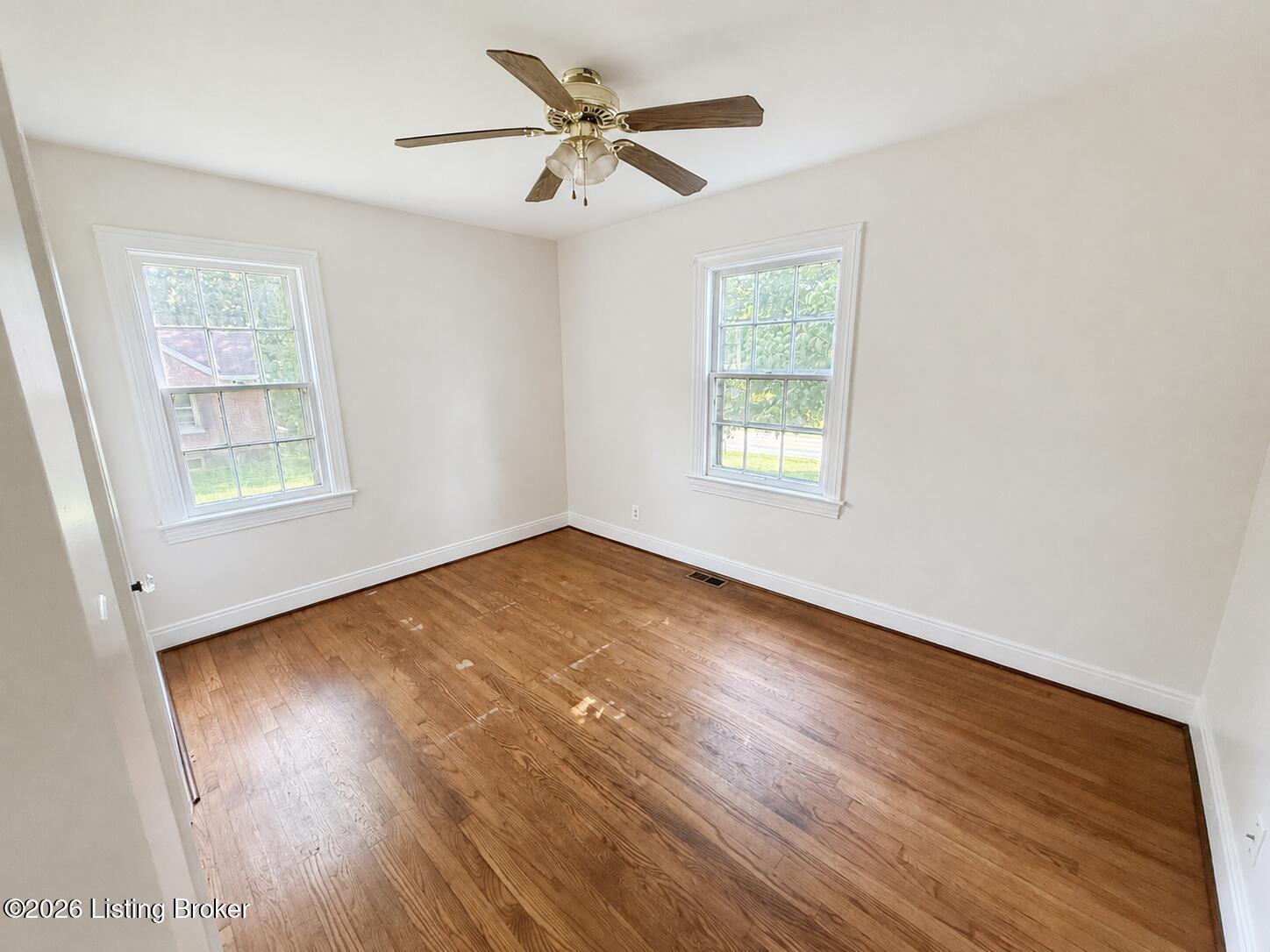 7916 3rd Street Road Louisville, KY 40214 - Photo 5 of 12 Bed Rm 1