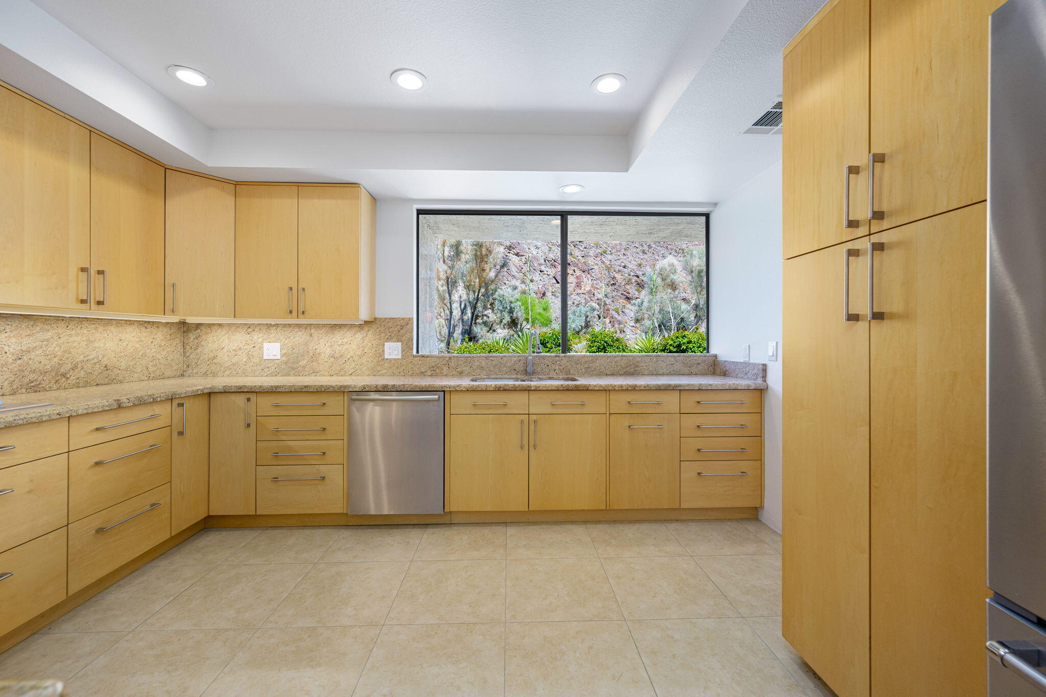 71254 Mirage Road Rancho Mirage, CA 92270 - Photo 15 of 33 32-web-or-mls-BP_Mirage_OPMG_0524_032