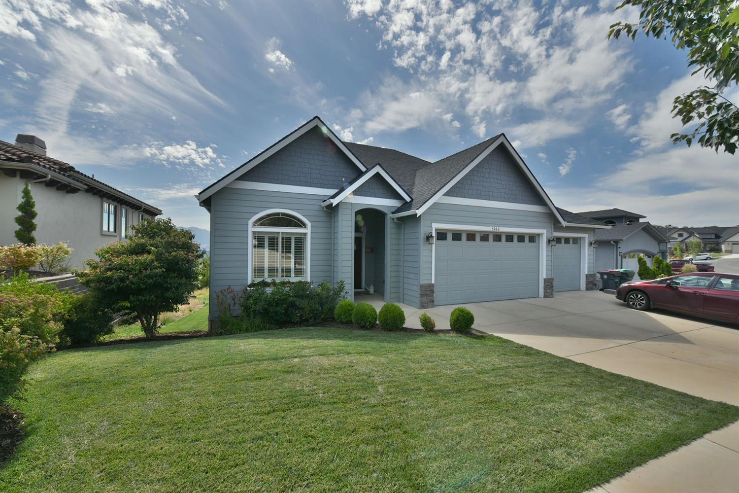 4260 Evening Ridge Terrace Medford, OR 97504 - Photo 2 of 35 Additional Photo