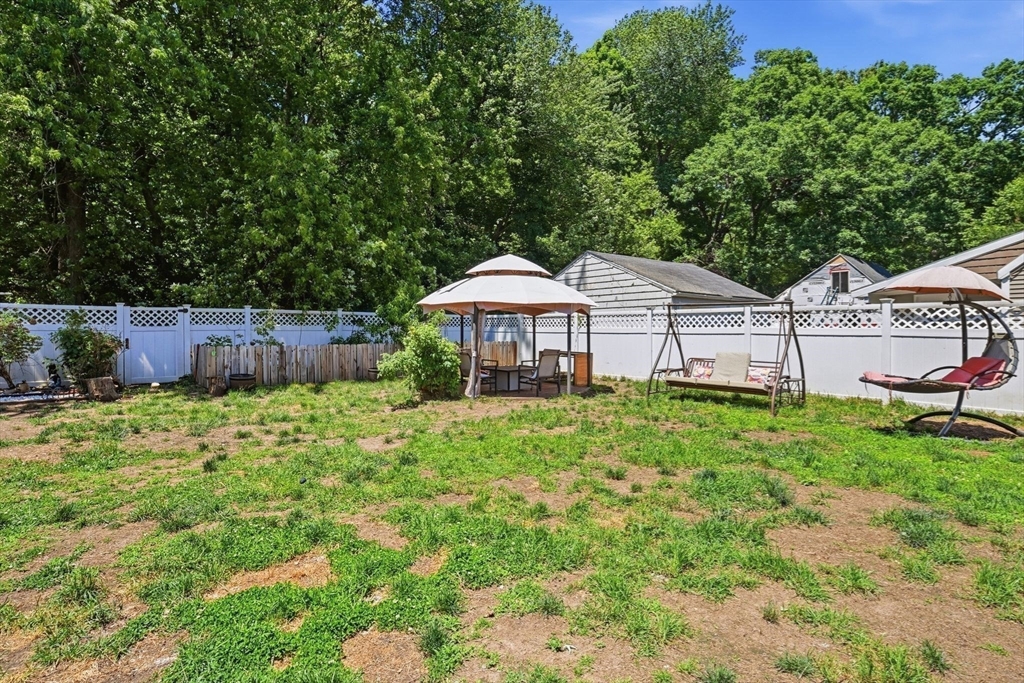 64 Senator Street Springfield, MA 01129 - Photo 38 of 42