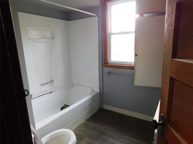 $127,800 | 50 Baxter Street, Binghamton, NY 13905