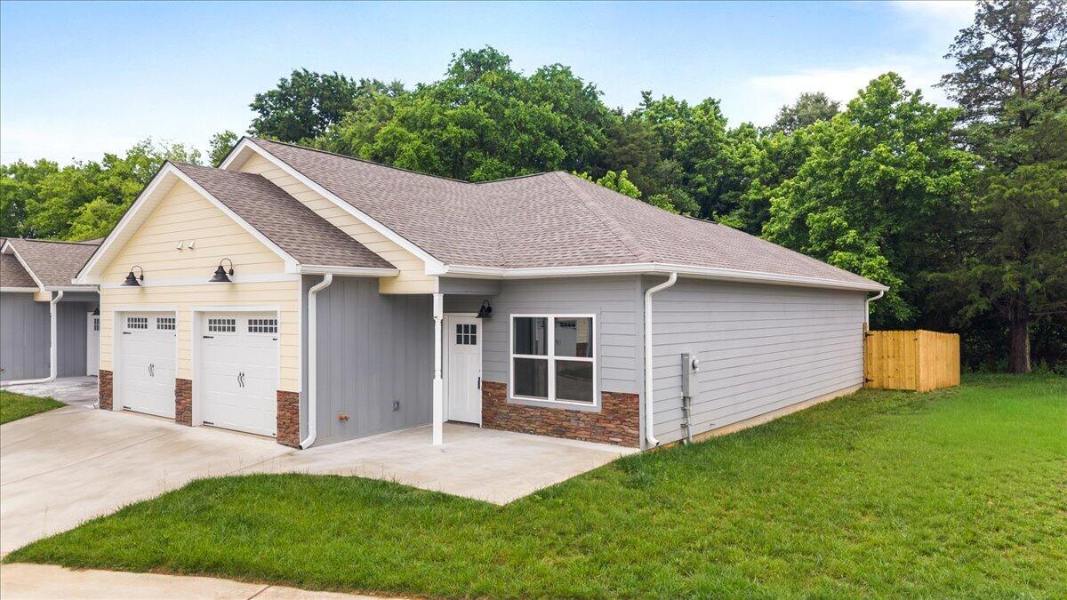 4470 Keith Street Northwest, Unit 503 Cleveland, TN 37312 - Photo 21 of 23 6-DJI_20260525102013_0655_D_1-2