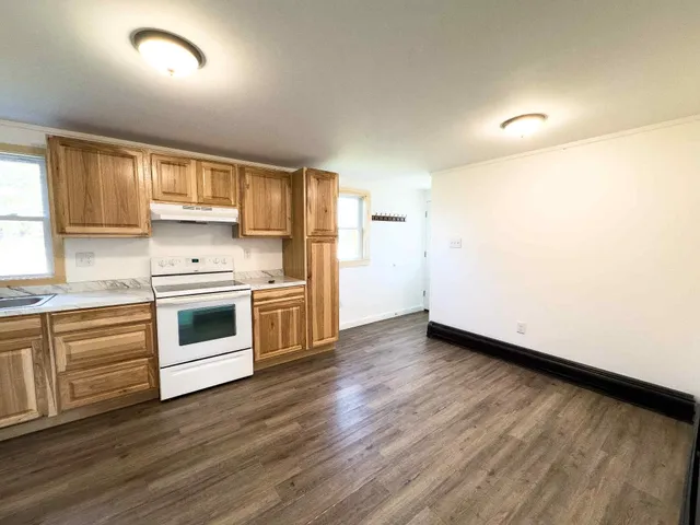 $1,550 | 41 Couture Street, Colebrook, NH 03576