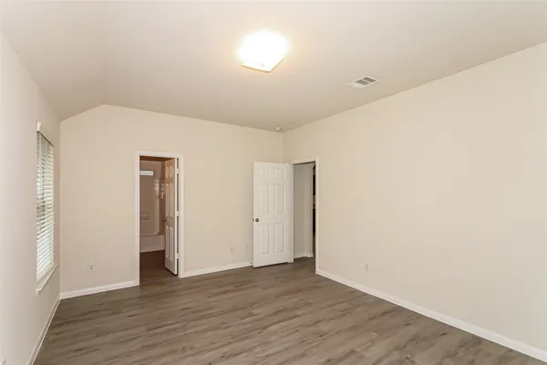 $1,825 | 5622 Latta Plantation Drive, Katy, TX 77449