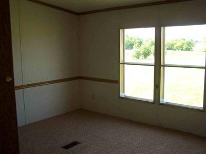 5111 East Dodge Road Mount Morris, MI 48458 - Photo 13 of 14 20136332-12.JPG