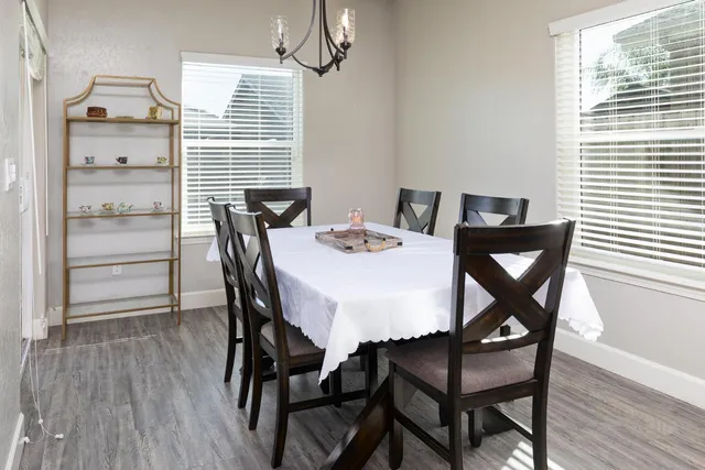 $435,000 | 1374 South Enns Avenue, Reedley, CA 93654