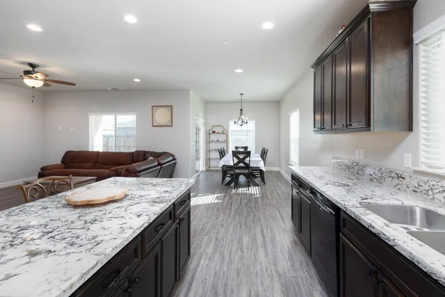 $435,000 | 1374 South Enns Avenue, Reedley, CA 93654