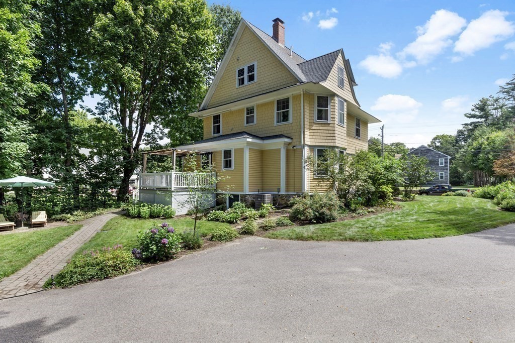 86 North Main Street Sharon, MA 02067 - Photo 3 of 39 Gallery Image 3