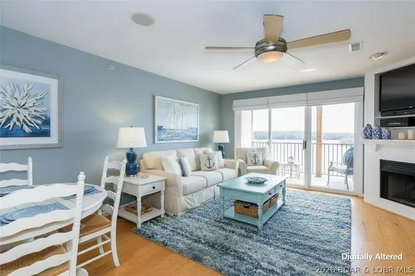 $299,997 | 194 Park Pl Lane, Unit 3G, Kaiser, MO 65047