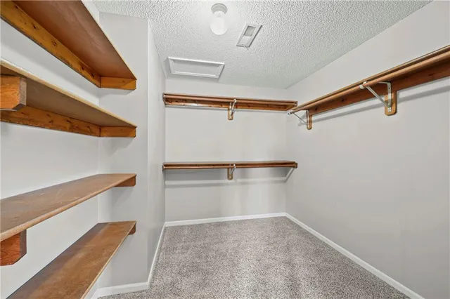 $350,000 | 300 Southwest 25th Street, Oak Grove, MO 64075