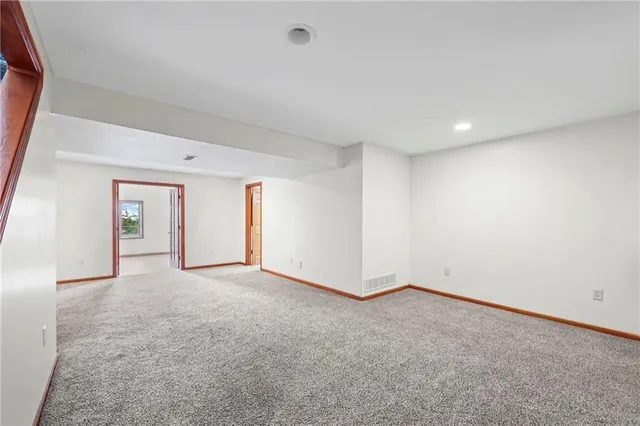 $350,000 | 300 Southwest 25th Street, Oak Grove, MO 64075