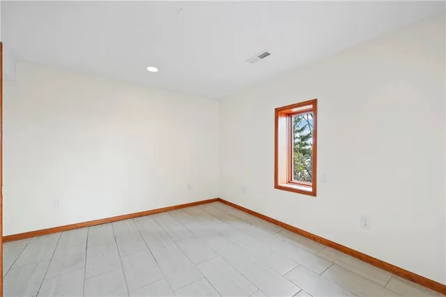 $350,000 | 300 Southwest 25th Street, Oak Grove, MO 64075