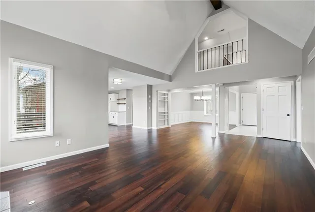 $350,000 | 300 Southwest 25th Street, Oak Grove, MO 64075