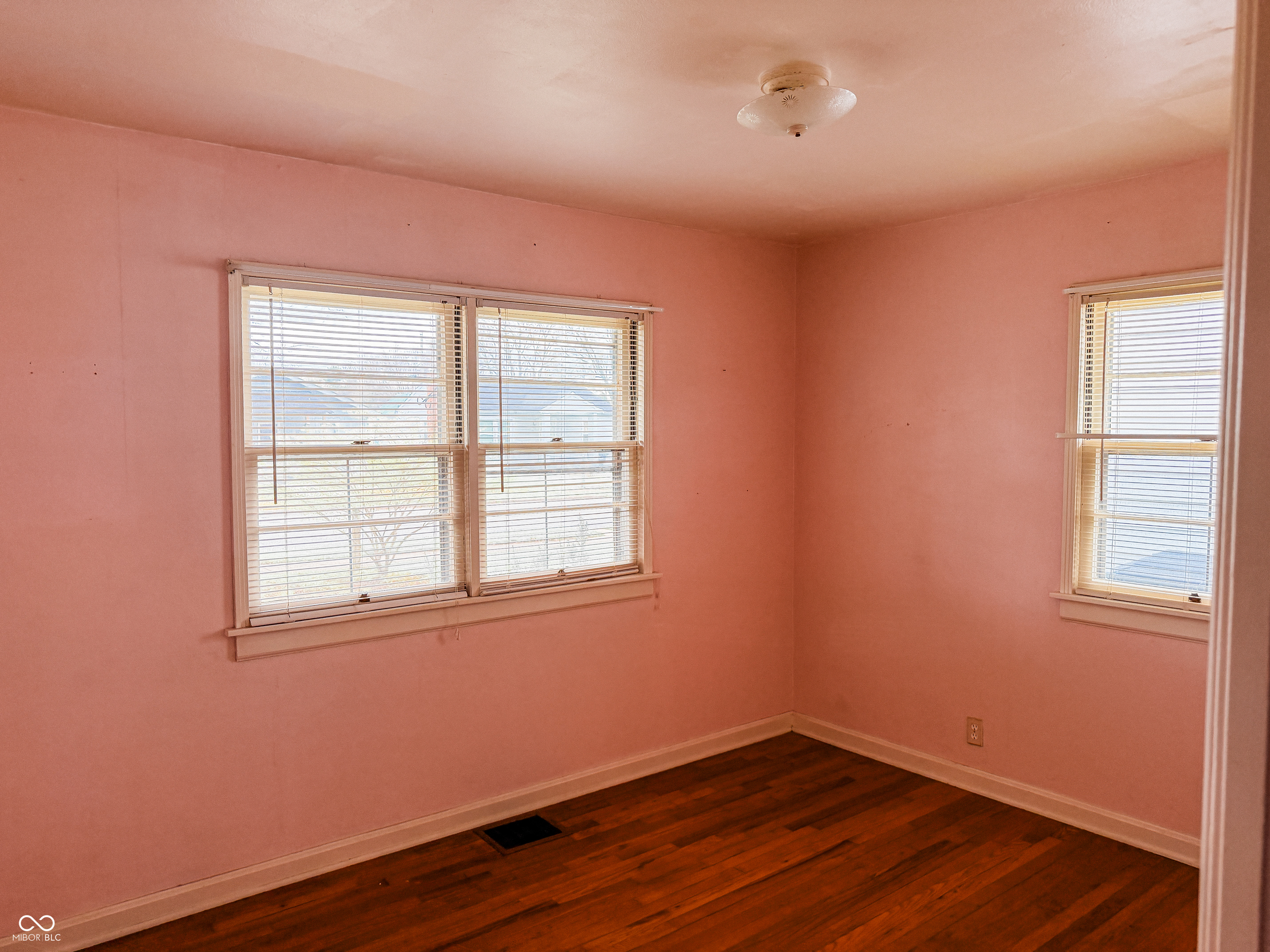 412 Elva Street Anderson, IN 46013 - Photo 12 of 40