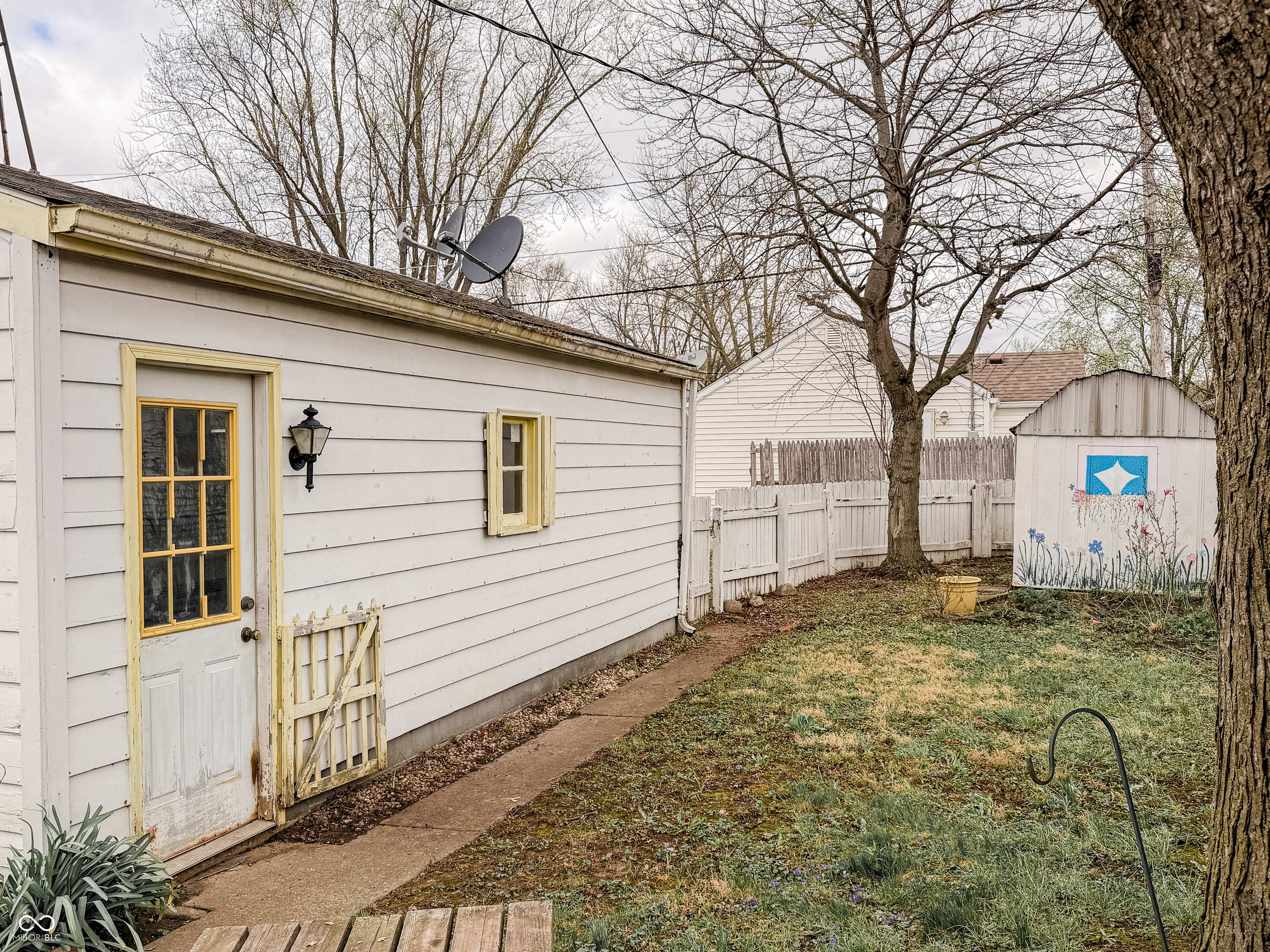 412 Elva Street Anderson, IN 46013 - Photo 37 of 40