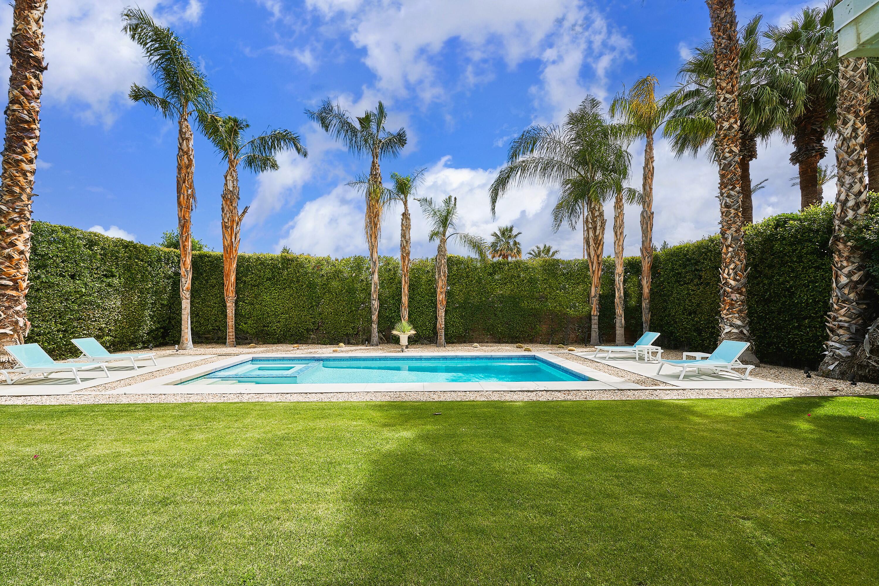 37320 Palmdale Road Rancho Mirage, CA 92270 - Photo 17 of 23 Pool