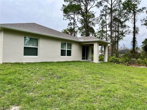 $1,900 | 3020 North Lakewood Road, LaBelle, FL 33935