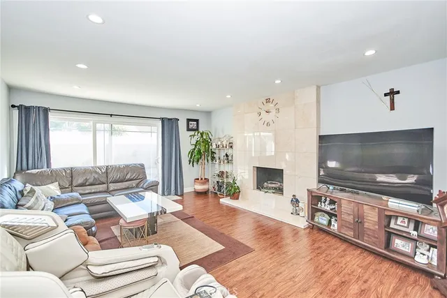 $5,200 | 8052 Ainsworth Lane, La Palma, CA 90623