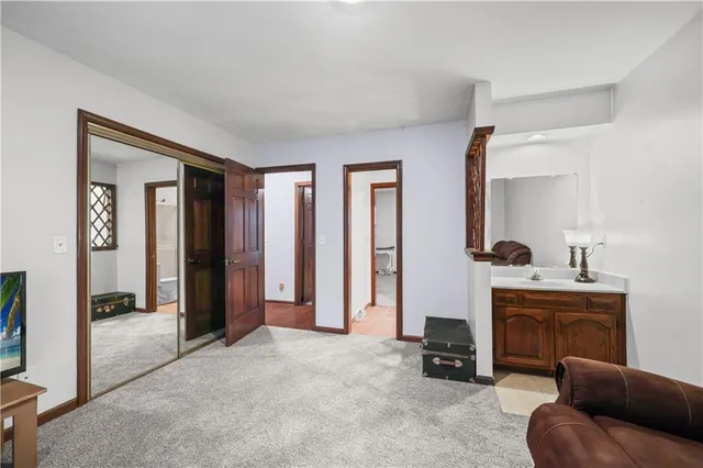 $314,500 | 18701 East 28th Terrace South, Independence, MO 64057