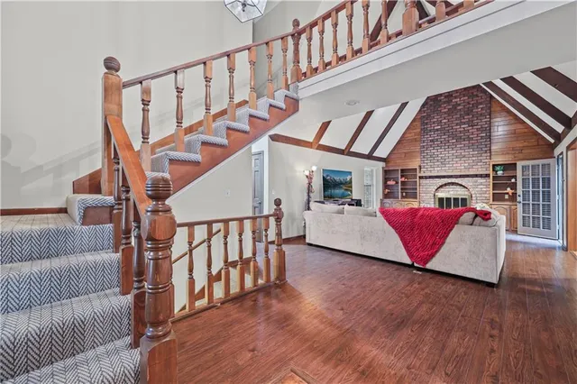 $314,500 | 18701 East 28th Terrace South, Independence, MO 64057