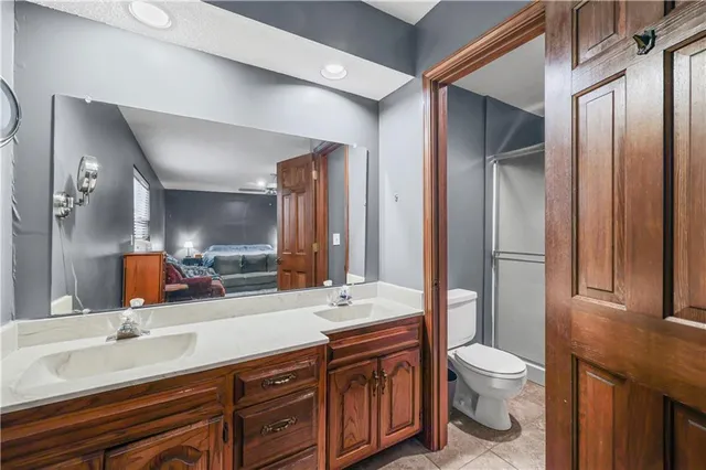 $314,500 | 18701 East 28th Terrace South, Independence, MO 64057