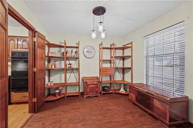 $314,500 | 18701 East 28th Terrace South, Independence, MO 64057