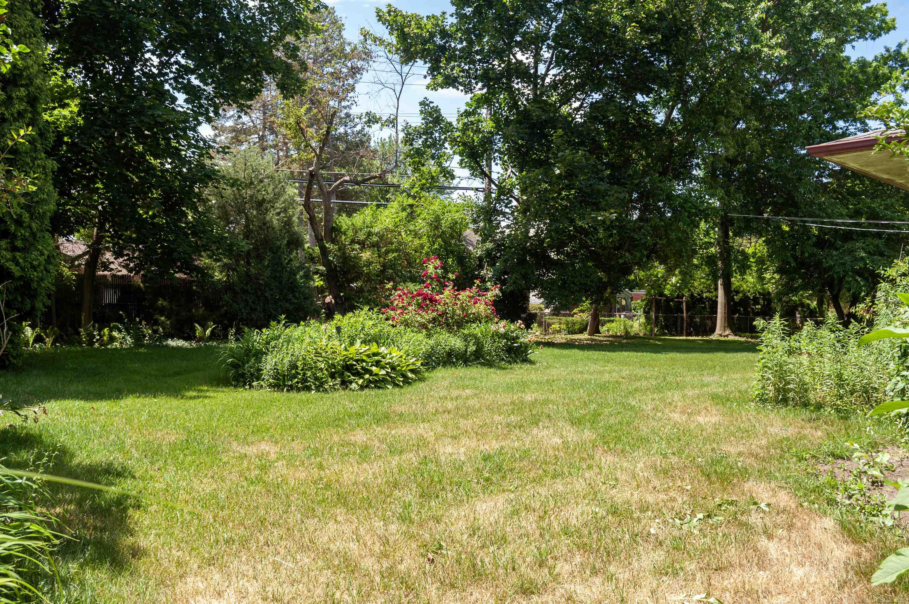 743 South Renaud Road Grosse Pointe, MI 48236 - Photo 61 of 62 50113563-60.JPG