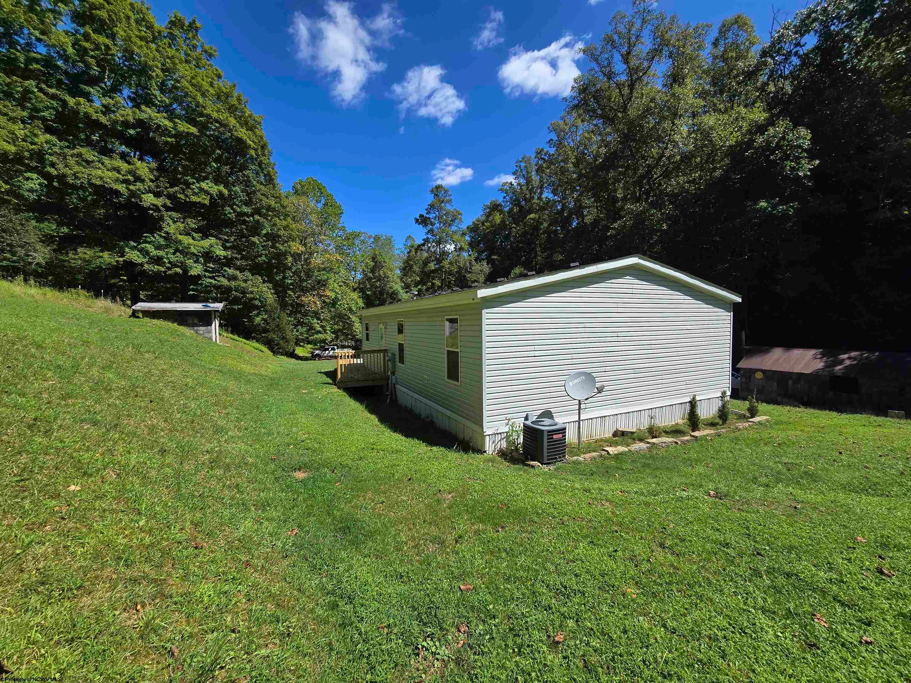 334 Samaria Road Fairmont, WV 26554 - Photo 11 of 50 Gallery Image 11