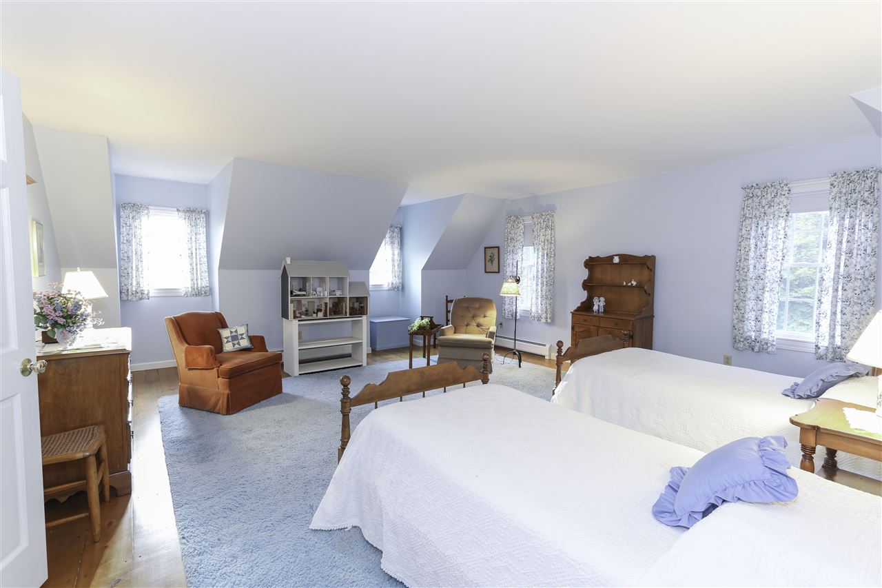 484 Herrick Brook Road Rupert, VT 05761 - Photo 4 of 31 Gallery Image 4
