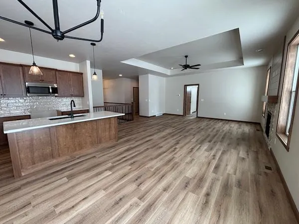 $464,900 | N9221 Dylan Drive, Appleton, WI 54915