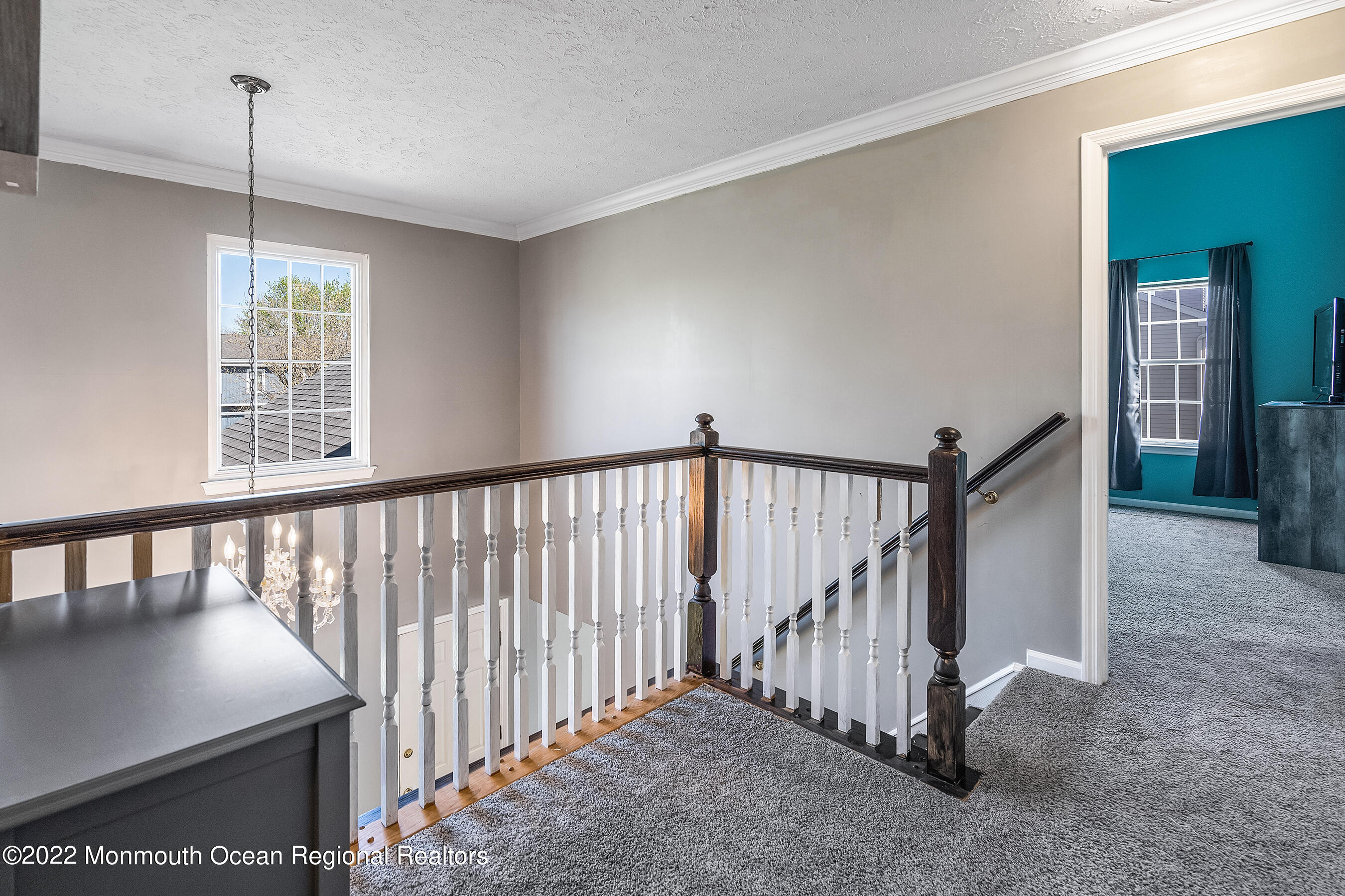 733 Henderson Road Lumberton, NJ 08048 - Photo 28 of 42 Landing