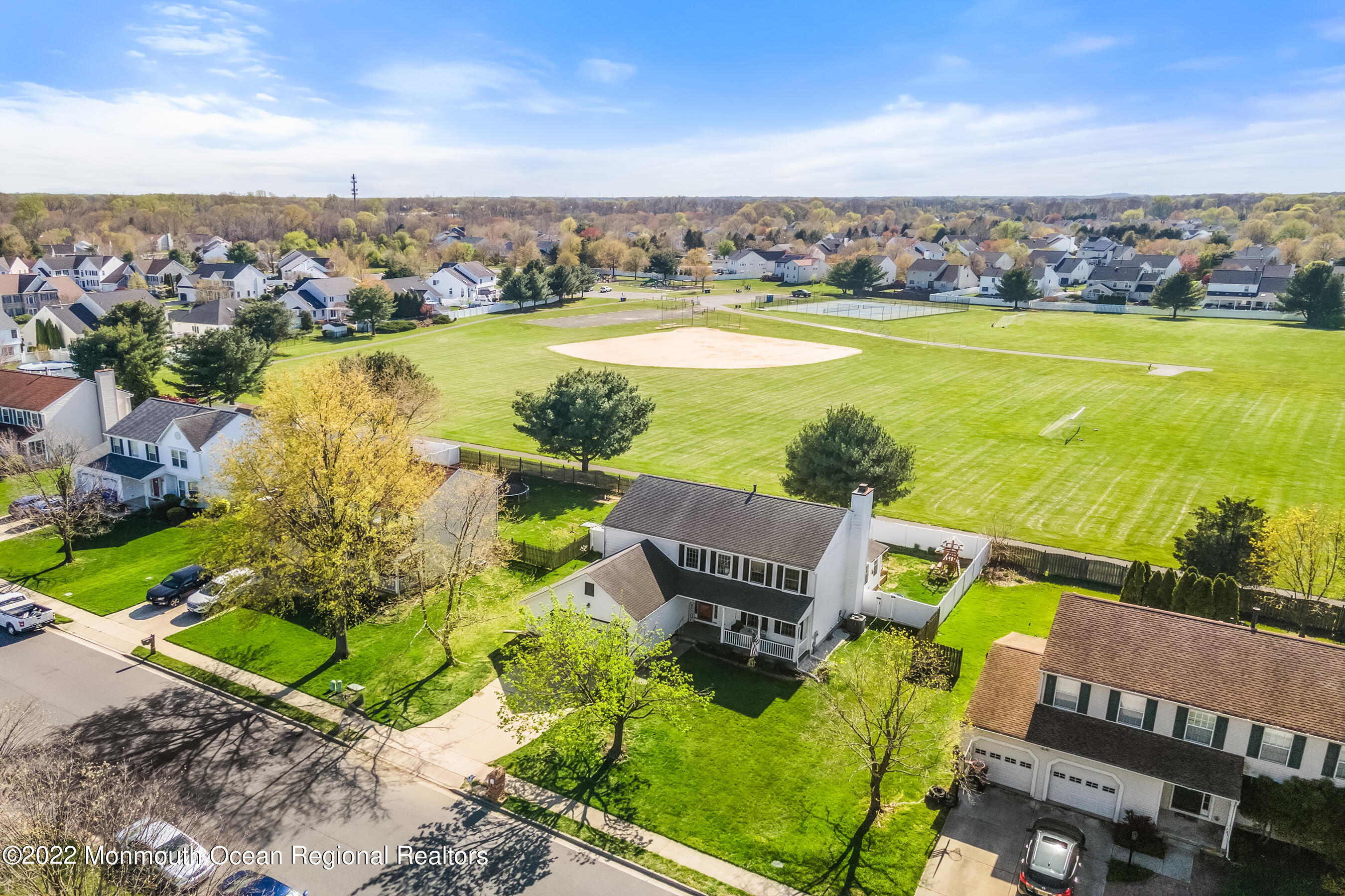 733 Henderson Road Lumberton, NJ 08048 - Photo 41 of 42 FrontRightAerial2