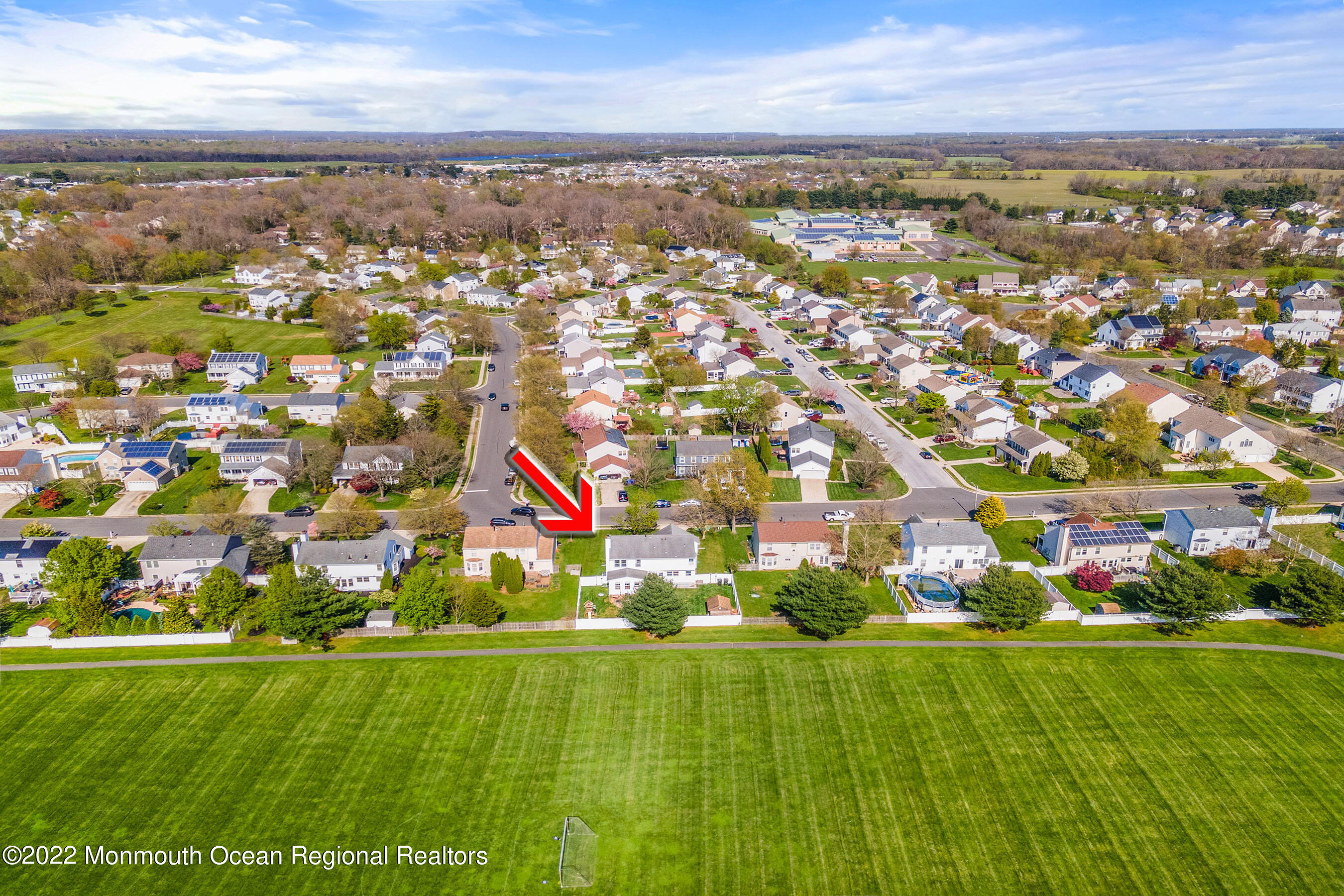 733 Henderson Road Lumberton, NJ 08048 - Photo 42 of 42 RearAerial with arrow