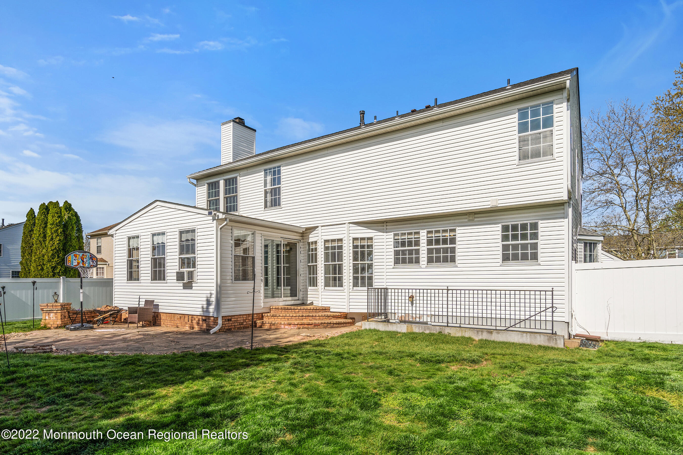 733 Henderson Road Lumberton, NJ 08048 - Photo 8 of 42 RearRight